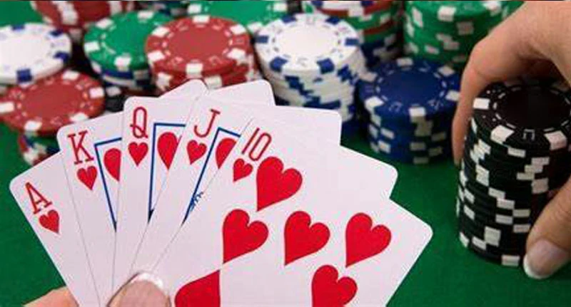 一站式服务德州扑克：解析下载注册到实战技巧(图1)