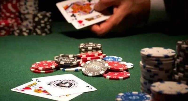 独家解读：德州扑克如何选择和玩转心仪平台(图1)